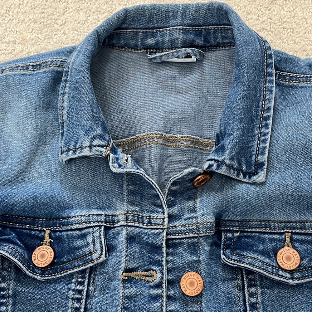 Denim jacket - Picture 3 of 6